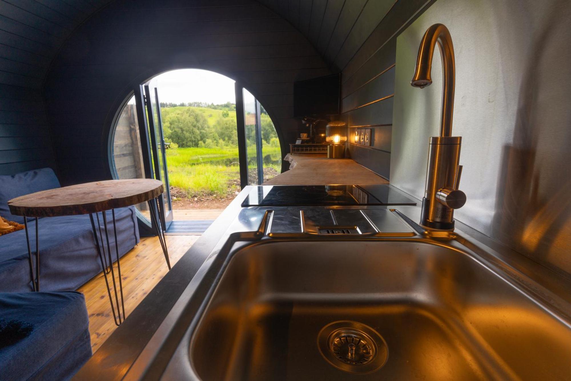 Villa Kingswood Luxury Pods à Fort William Extérieur photo