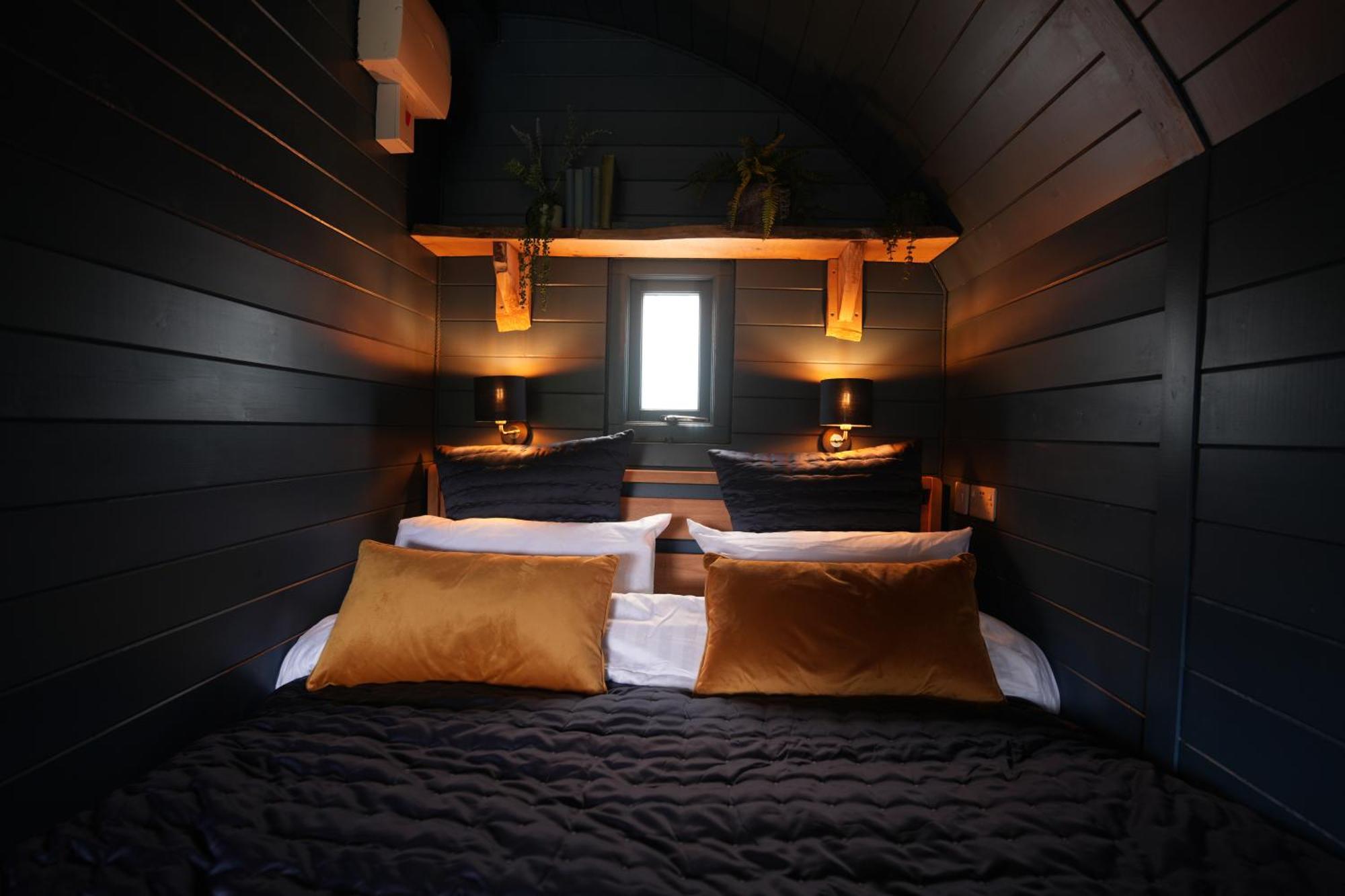 Kingswood Lodges Fort William Extérieur photo