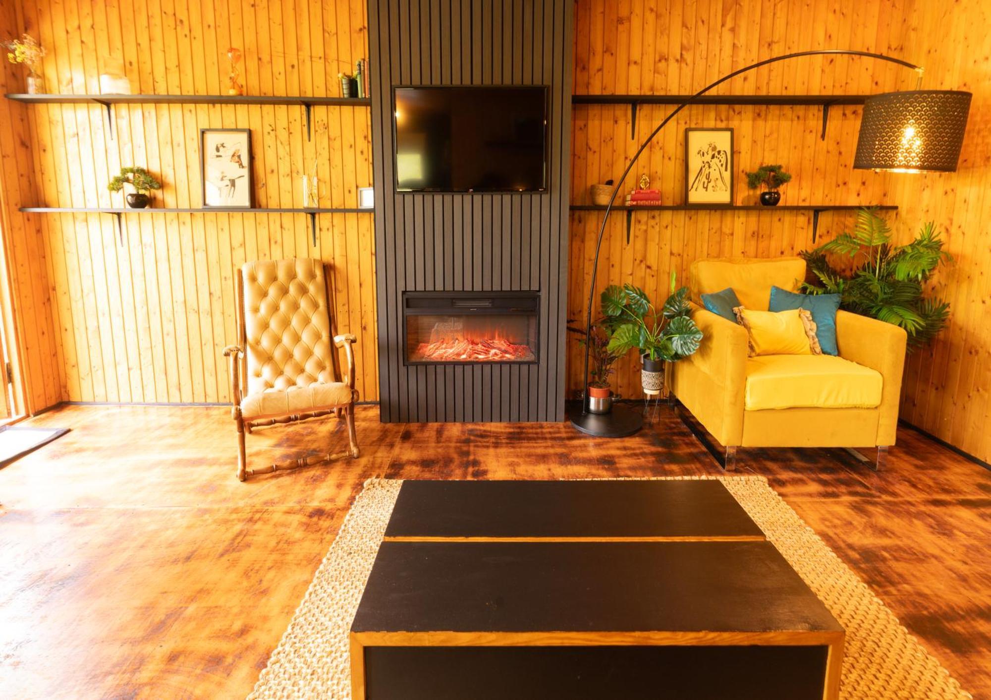 Kingswood Lodges Fort William Extérieur photo