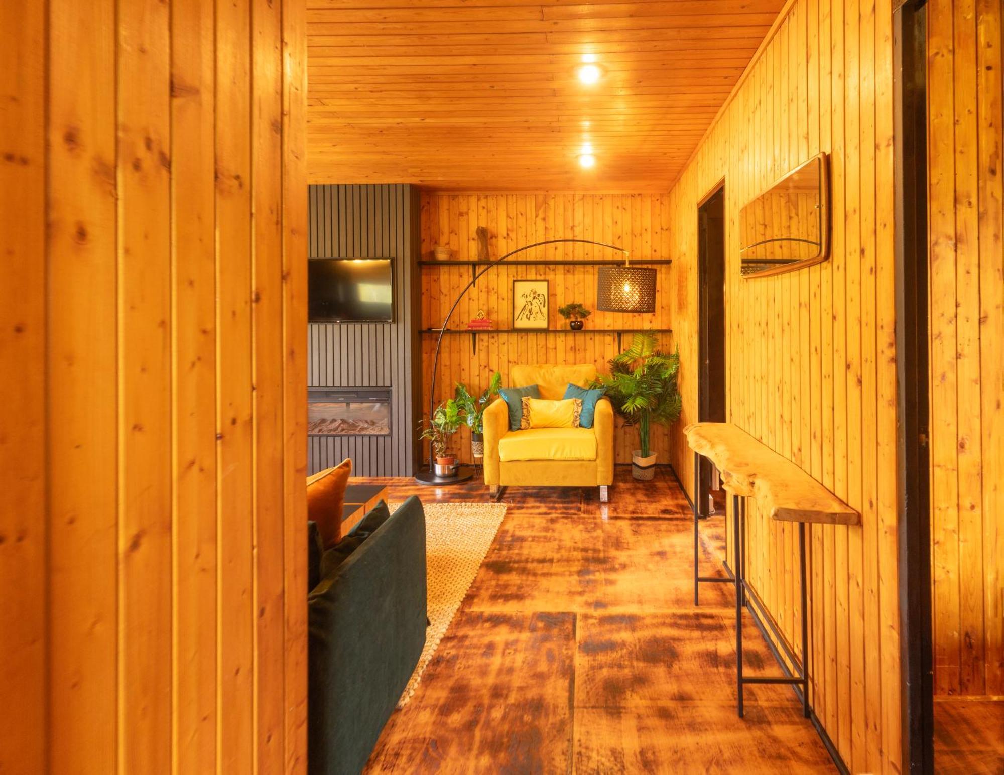 Kingswood Lodges Fort William Extérieur photo