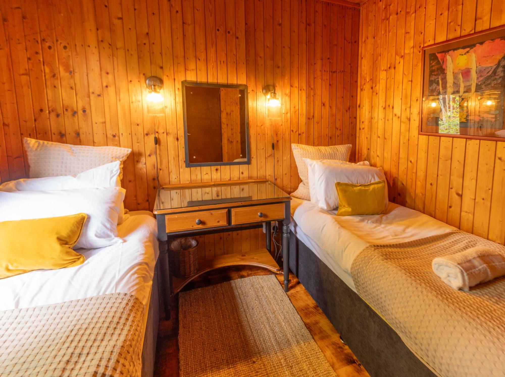 Kingswood Lodges Fort William Extérieur photo