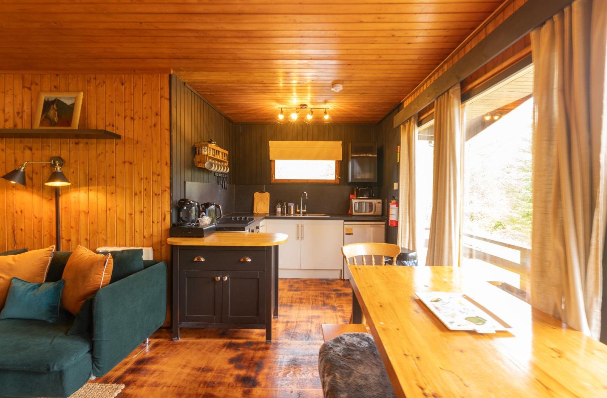 Kingswood Lodges Fort William Extérieur photo